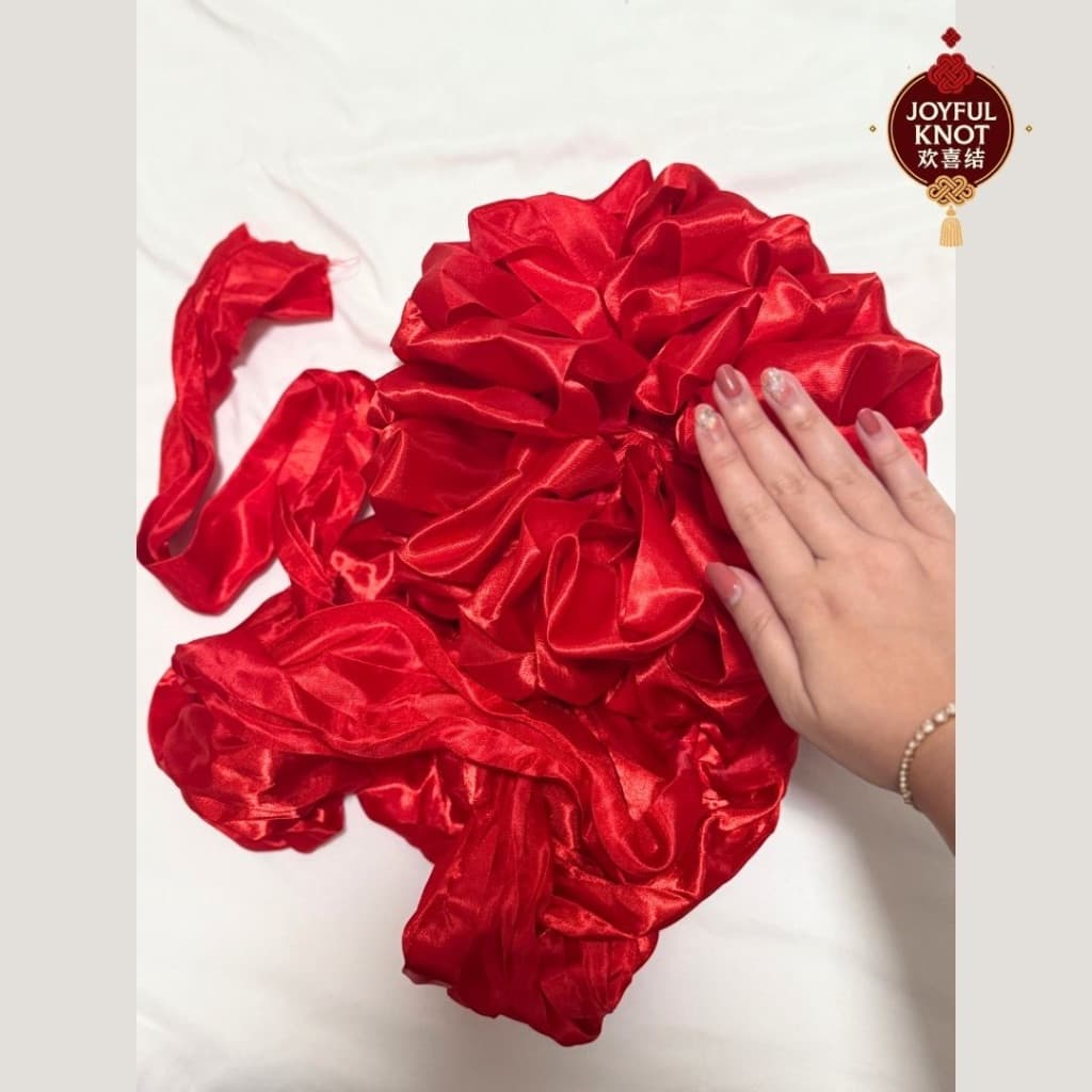 [SG READY STOCK] Chinese Wedding Red Flower Ball Red Cloth Ribbons for Door | Grand Opening Ribbon 花球门红布帘 – view 4